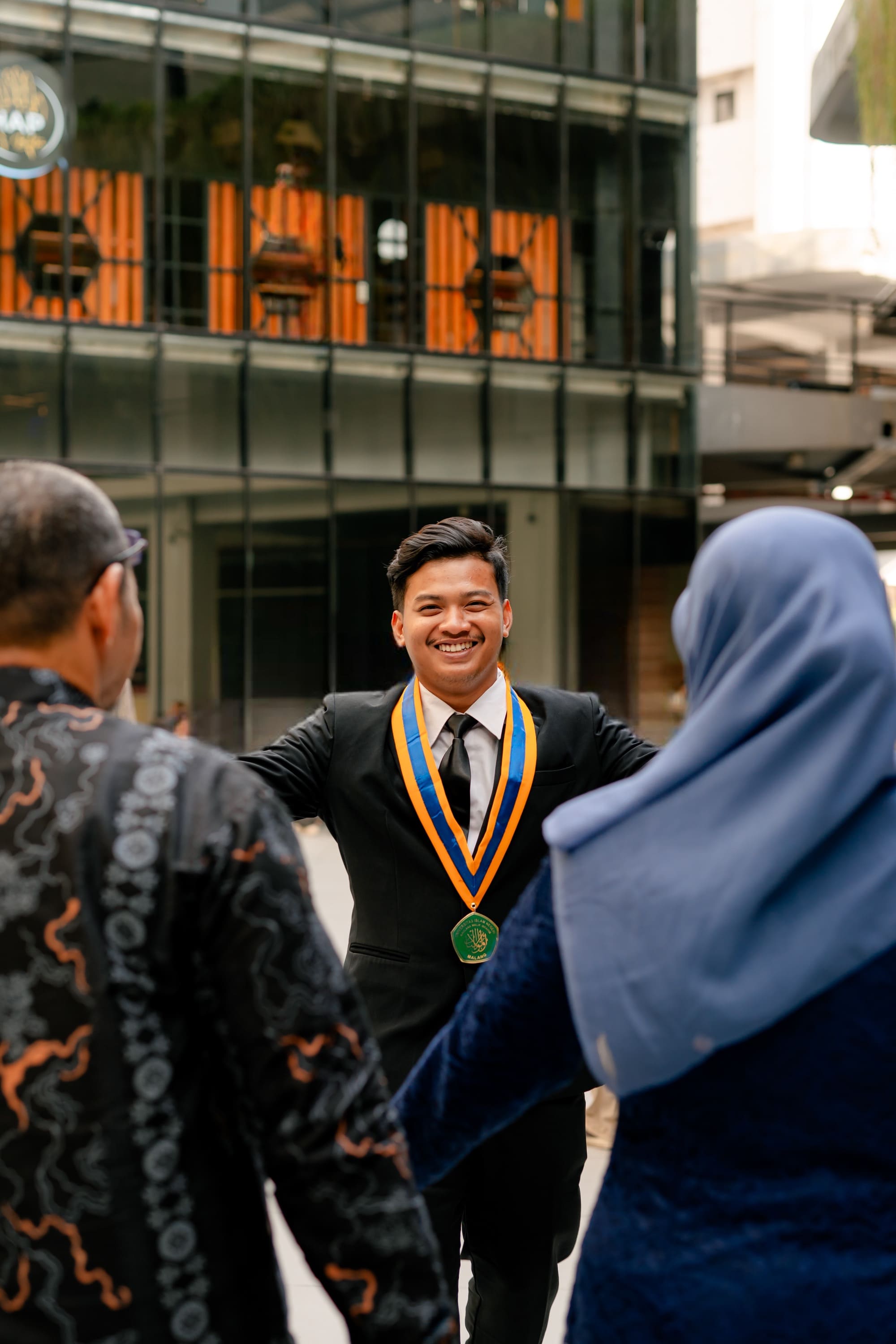 Foto keluarga bahagia